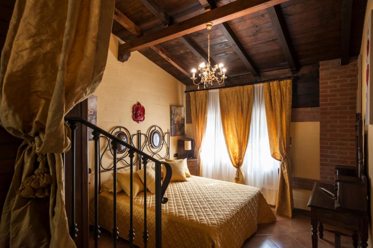 Aparthotel Podere Sant'Angelo Vernasca Exterior foto